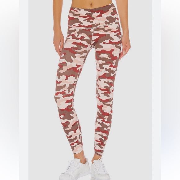 Varley Red and Cream Camouflage Leggings Size XS - Picture 1 of 8